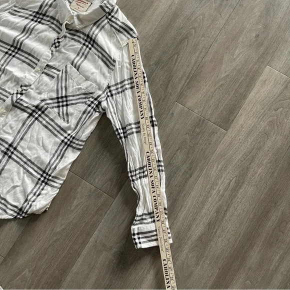 Arizona Jeans Black White Button Down Boyfriend Fit Women’s XL - Picture 12 of 13